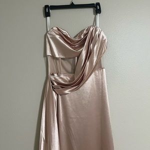 WINDSOR champagne formal dress SIZE MEDIUM